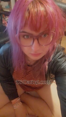trans girl ALEXIAAVARA 2390692 trans girl ALEXIAAVARA 2390692