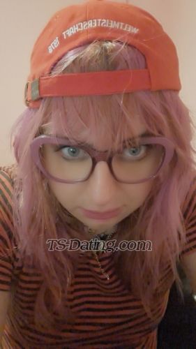 trans girl ALEXIAAVARA 3048871 trans girl ALEXIAAVARA 3048871