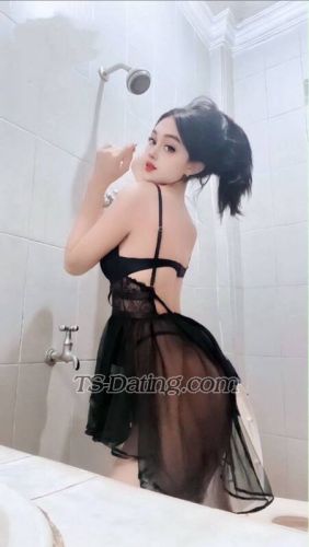 trans girl AUMELIA 6934132 trans girl AUMELIA 6934132