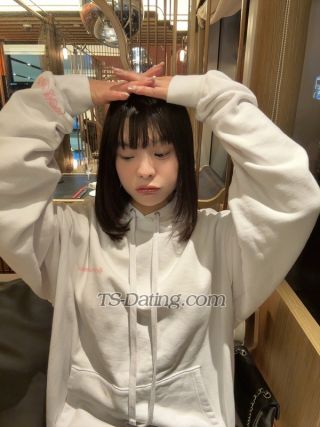 trans girl Aggie 0571949 trans girl Aggie 0571949