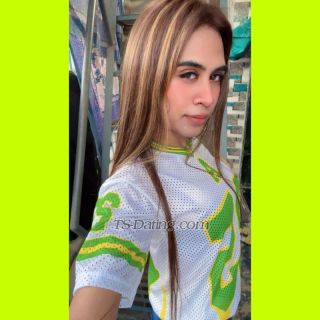 trans girl Anishaa 0597942 trans girl Anishaa 0597942