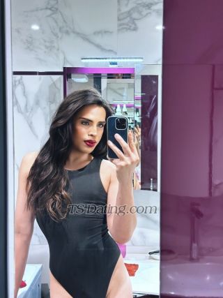 trans girl Chloetranss 1887176
