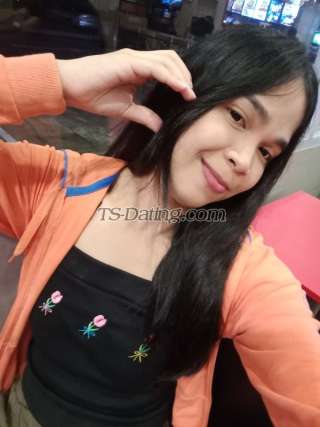 trans girl Creemmy 9674942 trans girl Creemmy 9674942