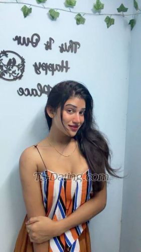 trans girl Dheepthi 1213026