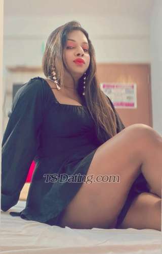 trans girl Dipka 1727125