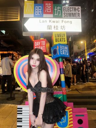 trans girl Farmmii 2187242 trans girl Farmmii 2187242