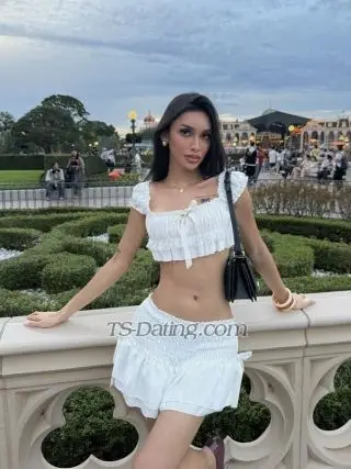 Shemale fantasyani 0444095 Shemale fantasyani 0444095