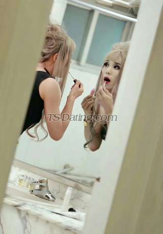 trans girl HEBELEECN 5860566
