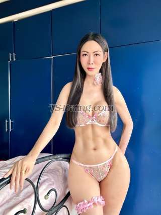 trans girl Hanako 0028582 trans girl Hanako 0028582