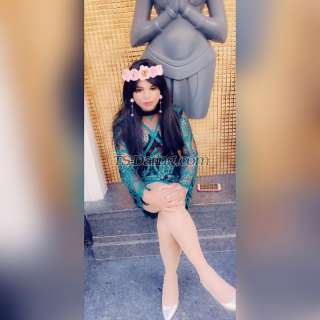 trans girl HazelKhan 0466374