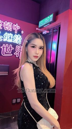 trans girl LillyBloosom 3215447 trans girl LillyBloosom 3215447
