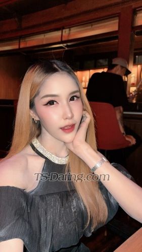 trans girl LillyBloosom 4015965 trans girl LillyBloosom 4015965