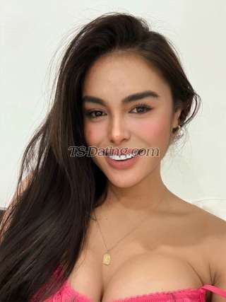 trans girl lara2022 0866258