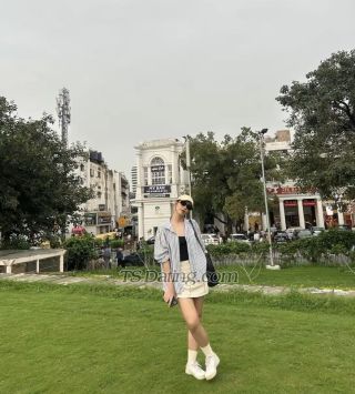 trans girl Madelyn 8884830