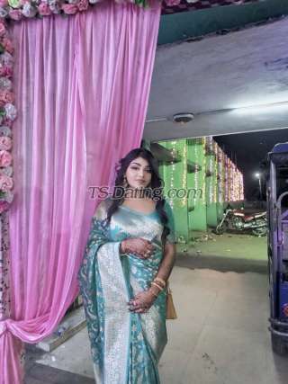 trans girl Mahika 1338437 trans girl Mahika 1338437