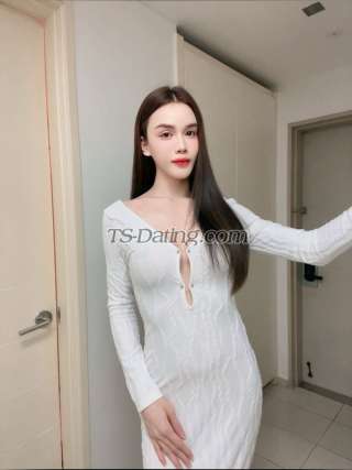 trans girl Mango23 0913705 trans girl Mango23 0913705