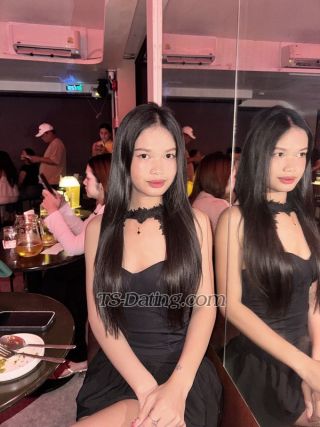 trans girl Mookda20 1487601 trans girl Mookda20 1487601