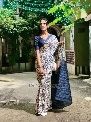 trans girl Nashasingh 6386470 trans girl Nashasingh 6386470