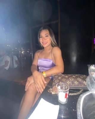 Nicolekim 1149274 Nicolekim 1149274