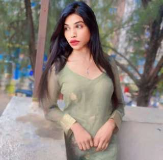 QueenSaleena 7745409 QueenSaleena 7745409