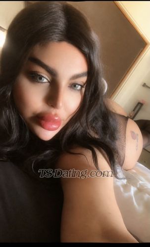 trans girl Razanz 1947142 trans girl Razanz 1947142