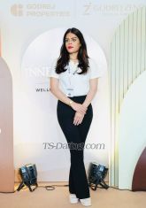 RealCayenat Gurgaon Transex ✨ The Authentic Dream: Classy, Versatile & Unforgettable ✨

If you believe that the best things in life come with a price, then you’ve found your match. I am Cayenat Parveen, a new face in Gurgaon bringing you an experience that is far from 'normal.' As a 25-year-old Bengali Muslim beauty, I pride myself on being authentic, poised, and high-maintenance—a dream come true for the discerning gentleman. I am tall, fair, and perfectly sculpted with big, natural-looking curves and a 7+ inch Dick that I know exactly how to use.

I am a versatile top who thrives on providing full satisfaction. Whether you crave a passionate encounter, a rented girlfriend experience, or your deepest group fantasies and roleplays, I am here to fulfill them. I am strictly the one in control—I fuck, but I don't get fucked. Hygiene and discretion are my top priorities, and I expect the same from you. Located in a safe, secure, and ultra-hygienic private flat in Sector 39, near Millennium City Centre, I offer a sanctuary for your pleasure.

💎 THE EXPERIENCE & CONTRIBUTIONS 💎

🌸CAYENAT 🌸– AVAILABLE IN GURGAON, SECTOR 39 📍

INCALL 🏡 (Sector 39):
• 1 Hour: ₹8,000 (Per shot)
• 2 Hours: ₹15,000 (Per shot)

Full night 🌙 Incall 🏡 Offer:
• ₹20,000 – Unlimited shots

⸻

OUTCALL🏨:
• 1–2 Hours: ₹18,000 (Includes 2 shots)
• ₹2,000 advance compulsory for booking

Full night Outcall 🏨 Offer:

• ₹40,000 – Unlimited shots

⸻

OUTSTATION 🌍:
• One Day: ₹40,000 + Travel/Stay/Food
• ₹5,000 advance compulsory for confirmation 💳

⸻

ONLINE SERVICES:
• Video Call: ₹3,000
• Voice Call: ₹2,000
• Chat with pics/videos: ₹5,000
• Exclusive Videos: ₹6,000

⸻

Note: Advance payment is required for all bookings.

Serious inquiries only. I value my time and yours; please do not message to bargain or ask silly questions. If you are ready to invest in a premium, no-strings-attached encounter with a woman who is as classy as she is bold, let’s talk.

💋 WhatsApp Me Directly: 9958677637

Genuine photos. Genuine pleasure. See you soon.
