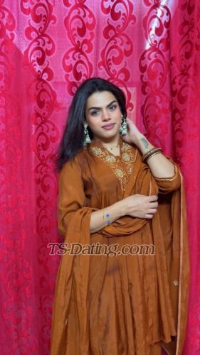 trans girl Singhvaani 0493610