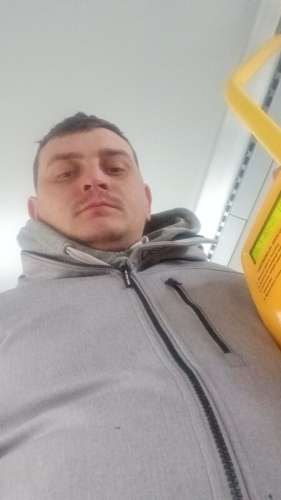 szymon21-7164358