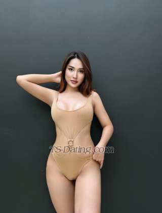 trans girl Yuucie 0471482 trans girl Yuucie 0471482